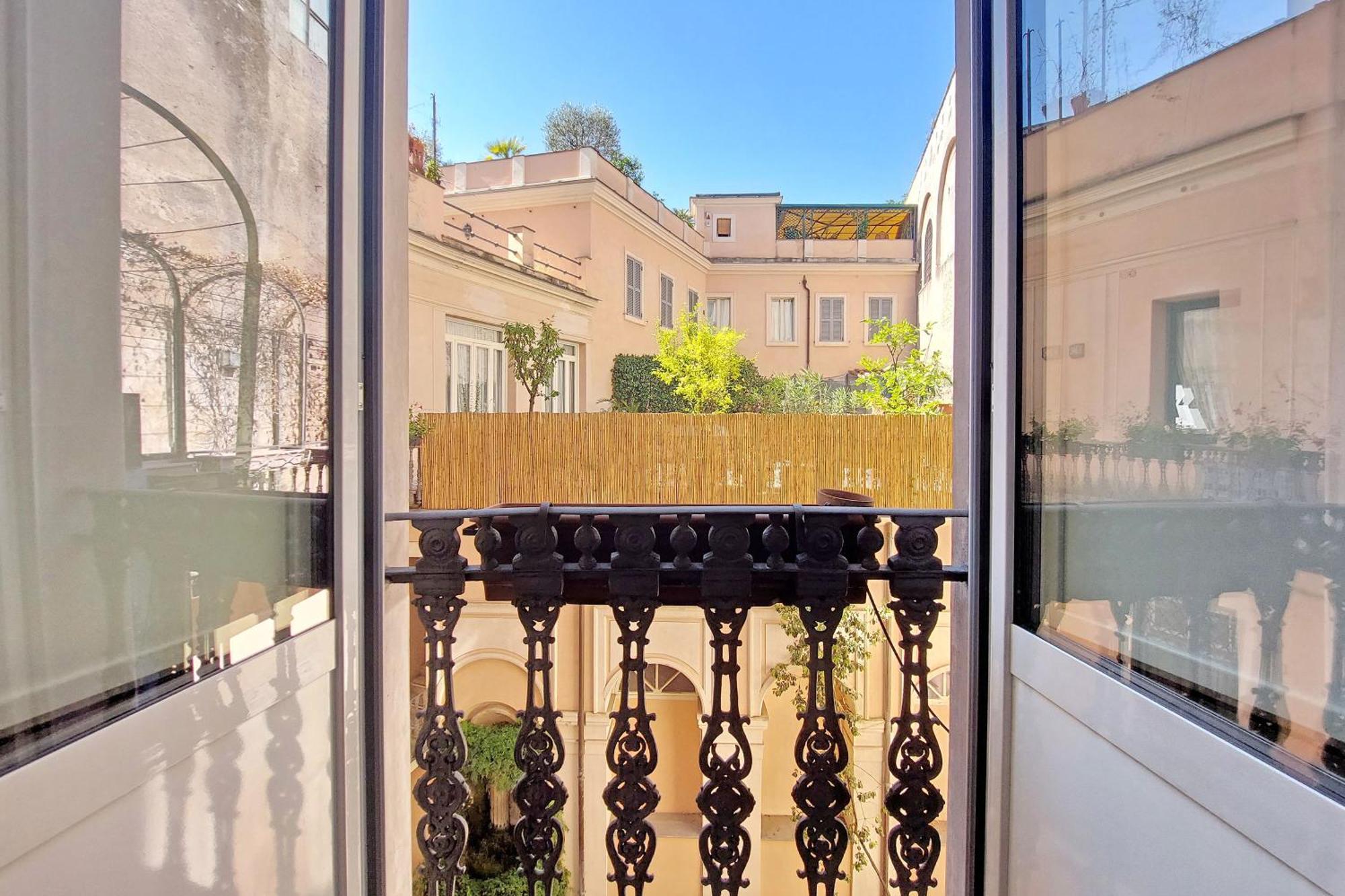Monti Apartment Rom