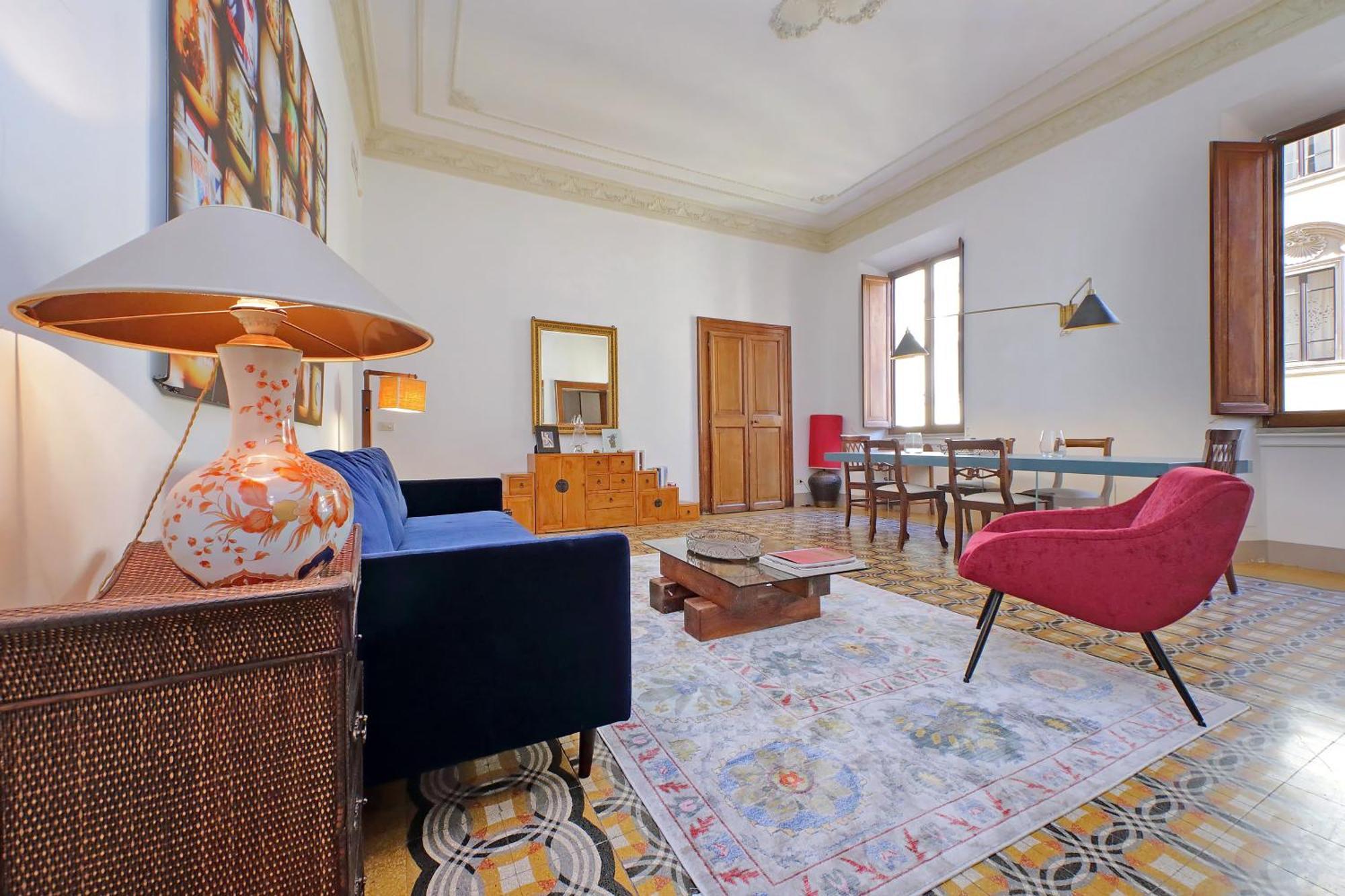 Monti Apartment *
